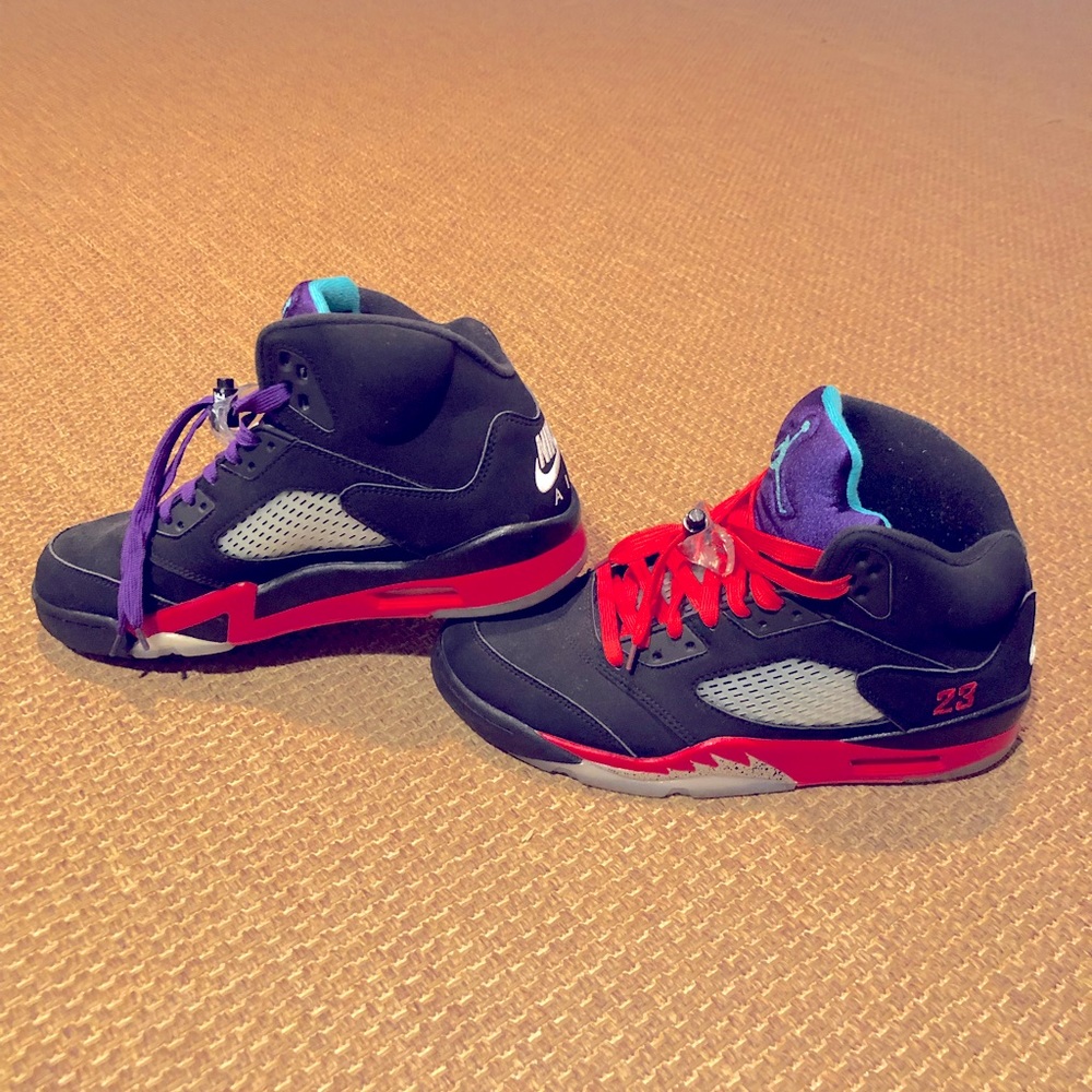 Air Jordan 5 Retro ‘Top 3’ Sneakers mens size 10